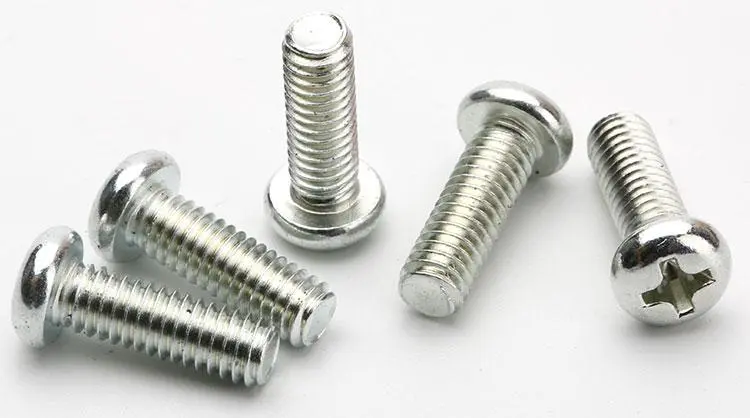 What are the uses of different screw head types?